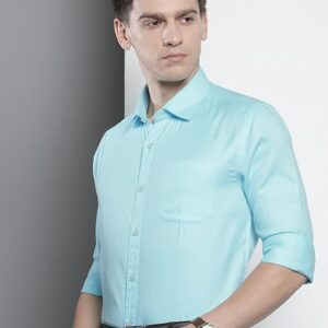 Men's Cotton Slim Fit Solid Full Sleeves Cutaway Collar Formal Shirt